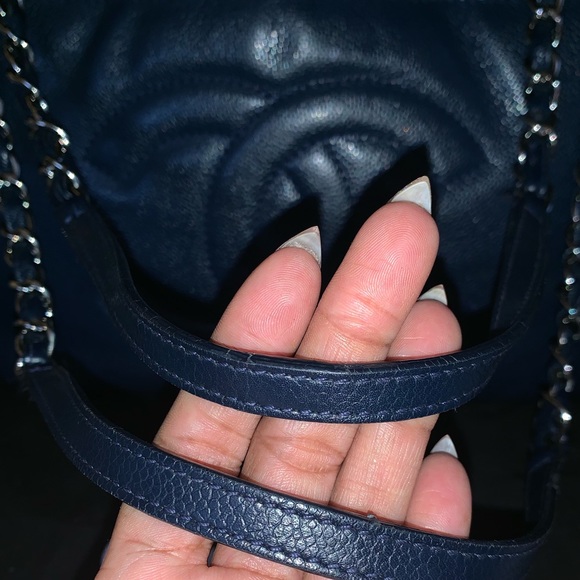 Chanel - Picture 8 of 9